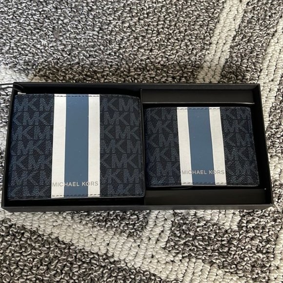 Michael Kors Men`s Gifting Bifold 3 in 1 Wallet Box Set Admiral Multi - Picture 9 of 13